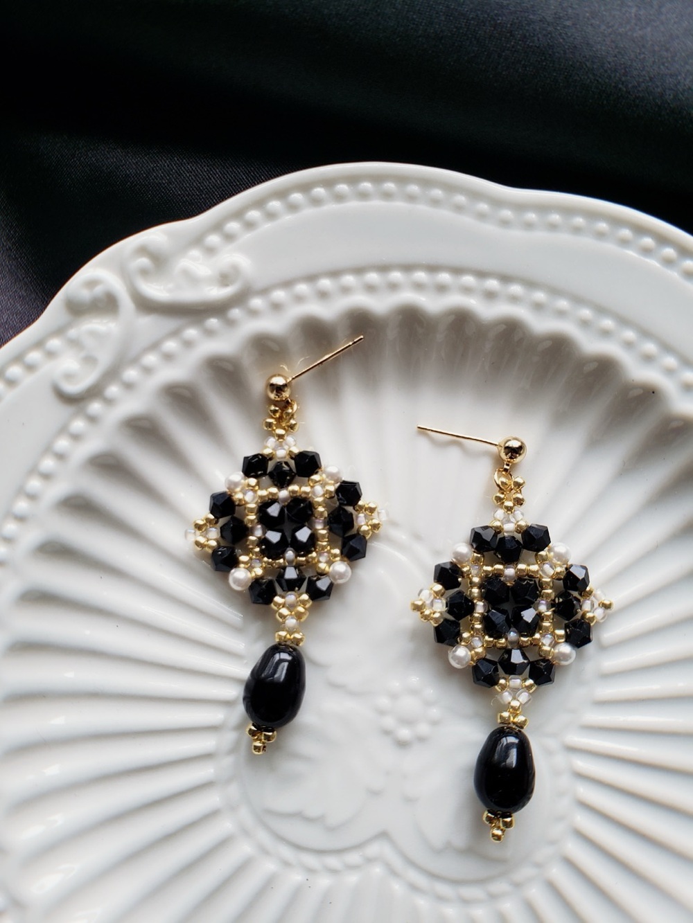 Handmade Victorian-style Black Crystal Drop Earrings